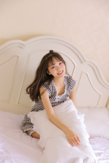 美女来了